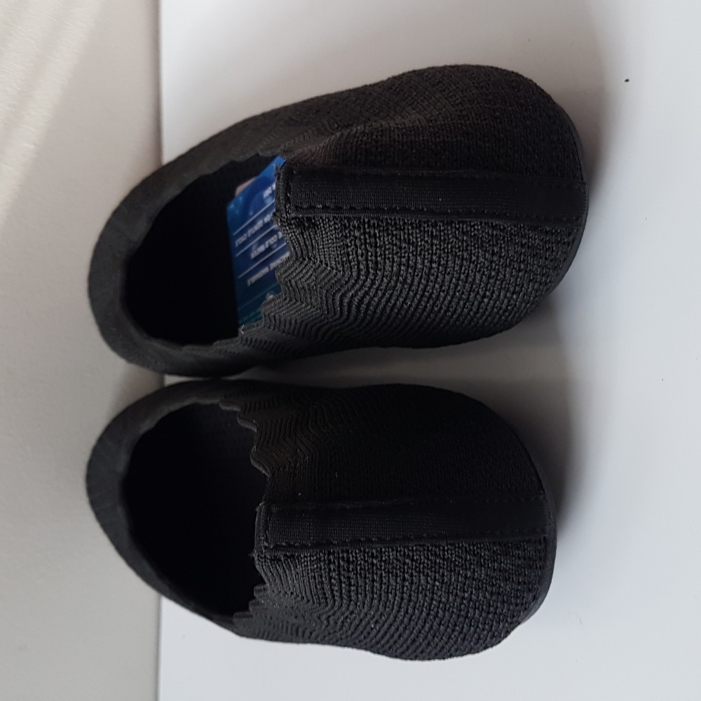 Cleos Skecher Shoes - Picture 6 of 10